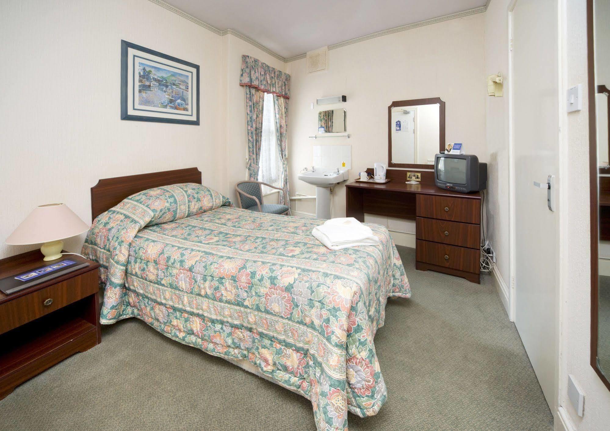 Dilkhusa Grand Hotel By Compass Hospitality Ilfracombe Bagian luar foto